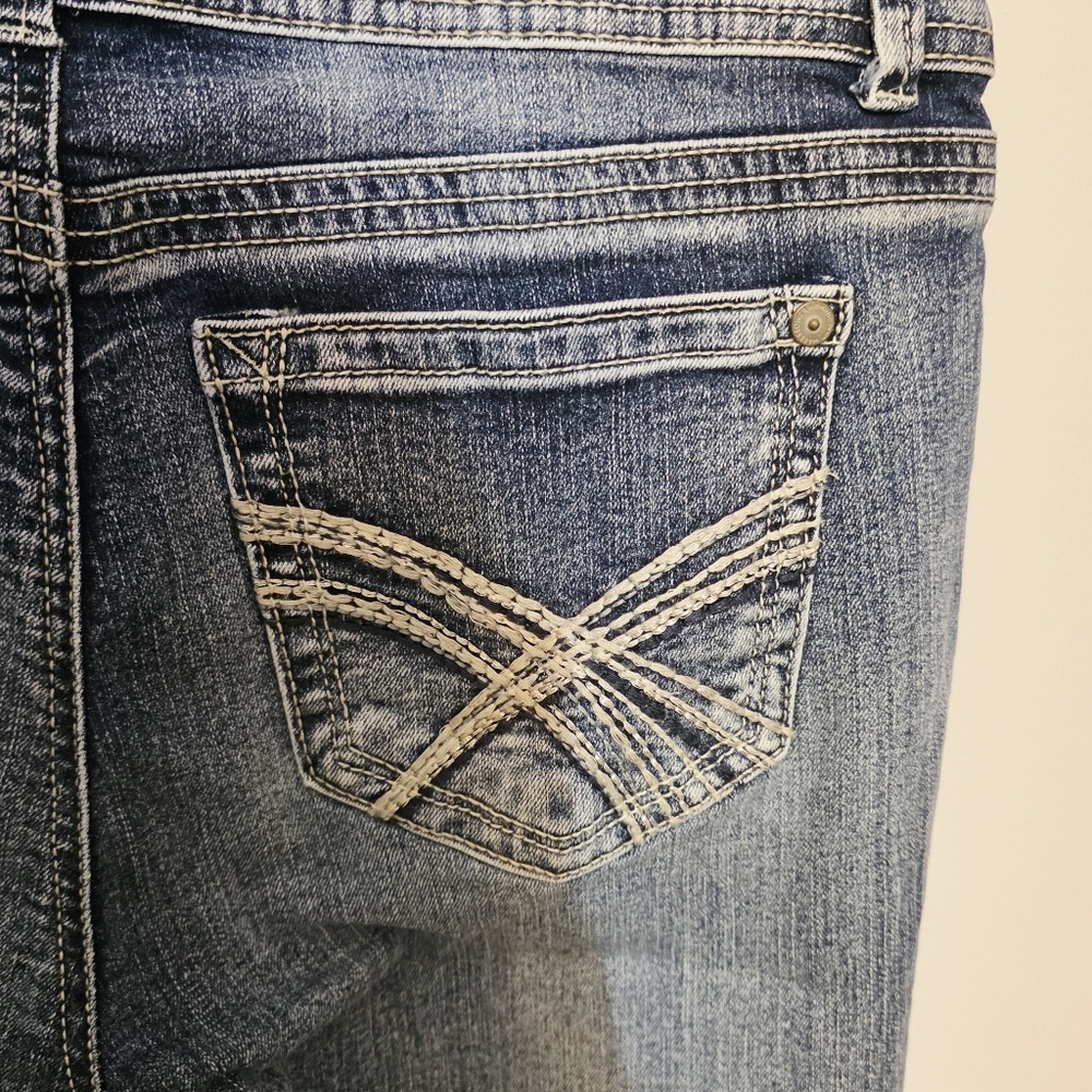 WallFlower Luscious Curvy Bootcut Jeans Dark Wash Size 5 Regular - Picture 5 of 6